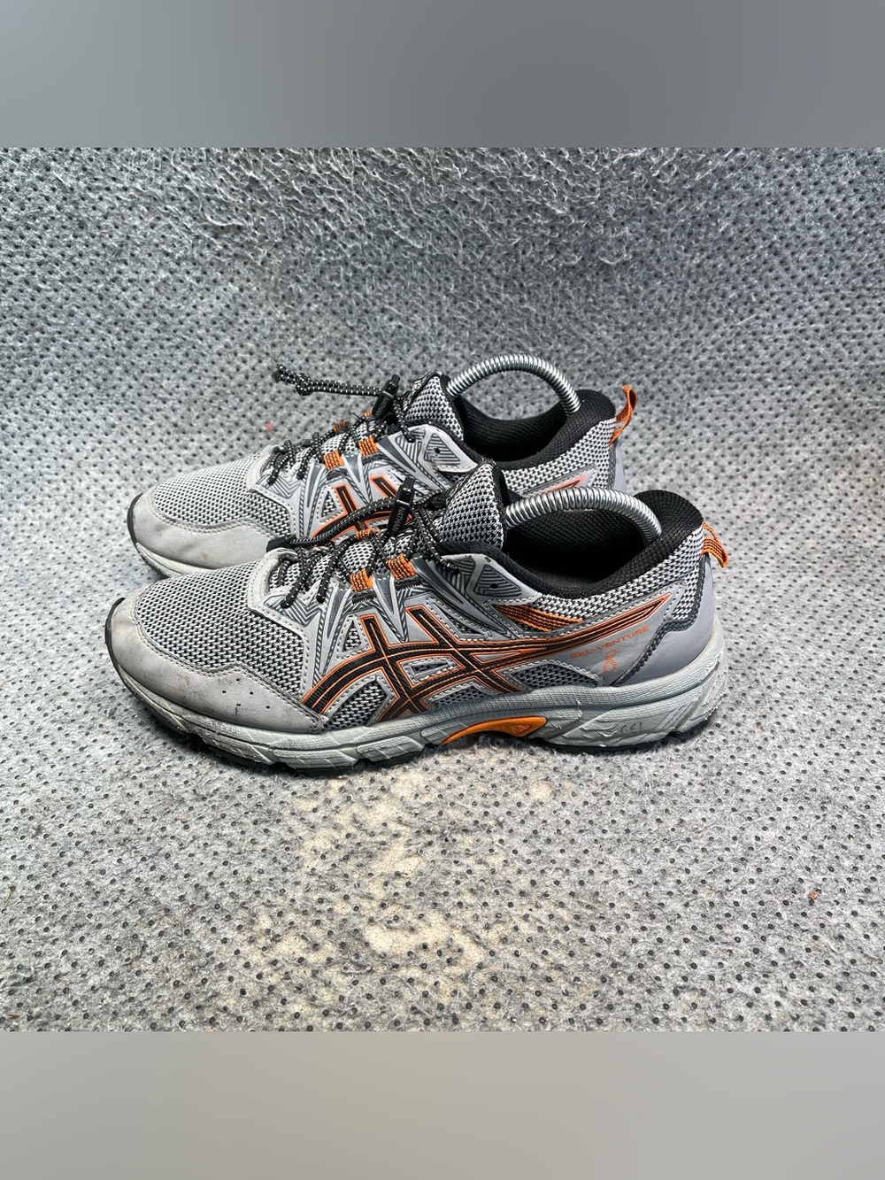 Asics Gel-Venture 8 Grey Orange Shoes Size 9.5 Women’s 8 Men’s
